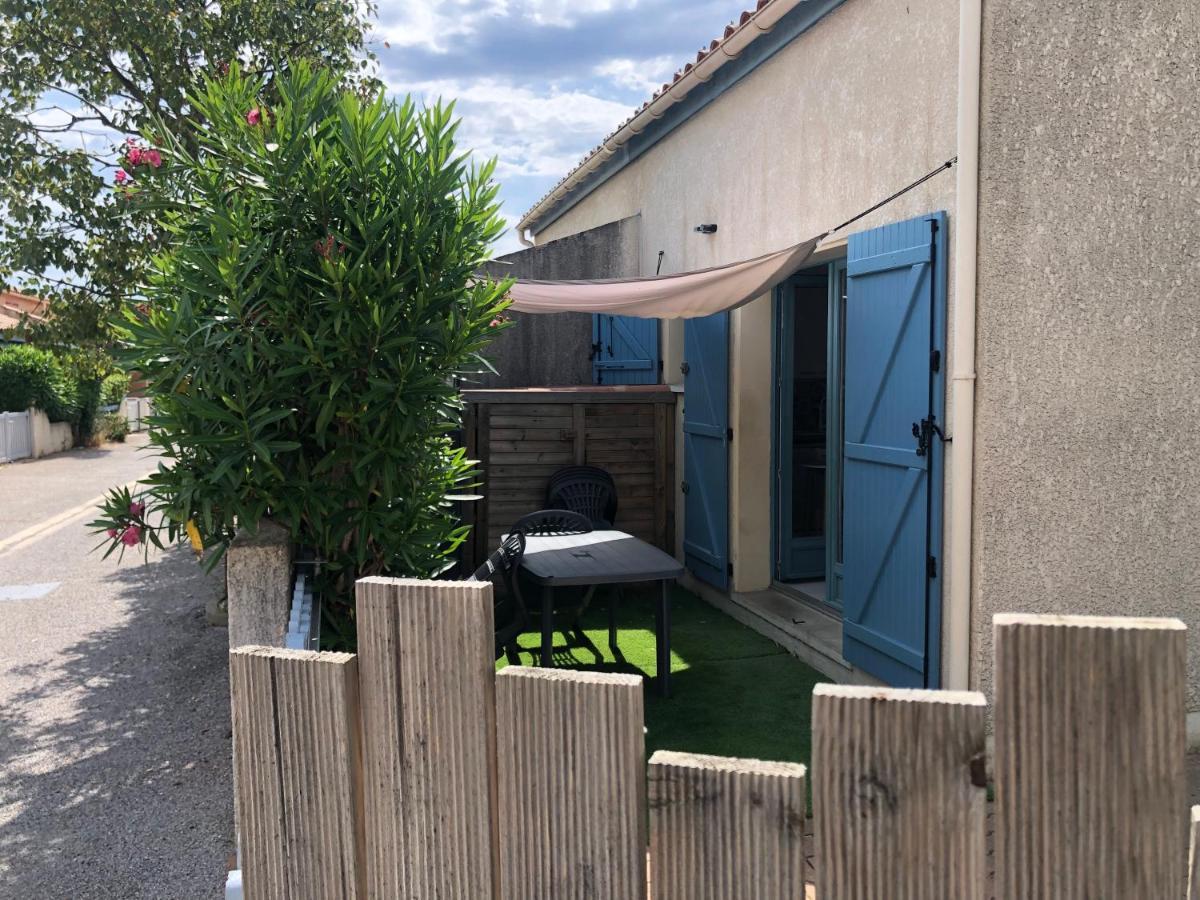 Villa Tim Avec Piscine Commune Et A Deux Pas De La Plage Saintes-Marie-la-Mer Buitenkant foto